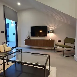Rent4 Mercedes Apartamento Málaga